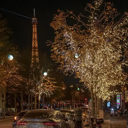 Champs-elysees/ Montaigne: Sublime Apartman *